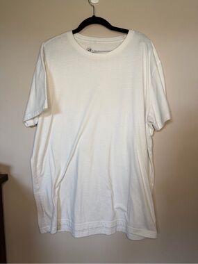 Aeropostale Men's White Short Sleeve Crew Tee